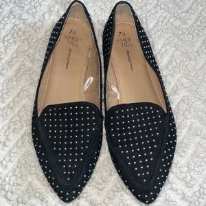 Studded flats